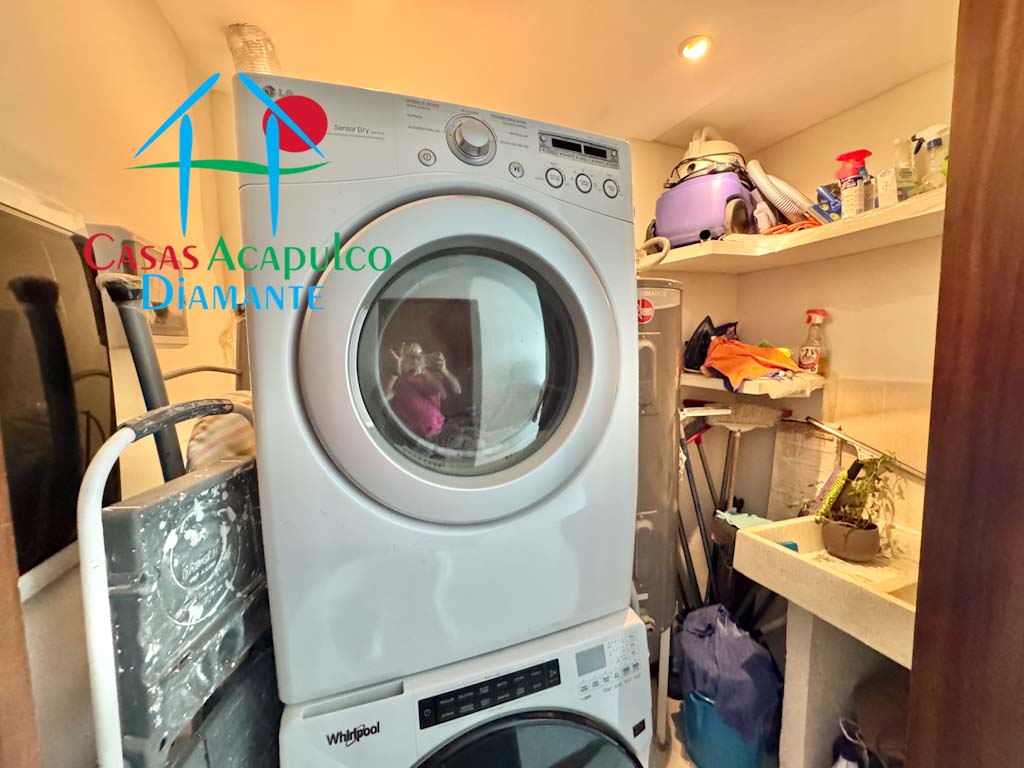 Península Tower F 22 - Lavandería 1